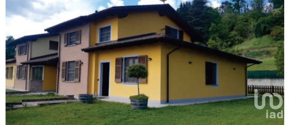 House 6 rooms of 279 m² in Incisa Scapaccino (14045)