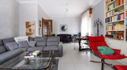 Appartamento 7 locali di 170 m² a Cengio (17056)