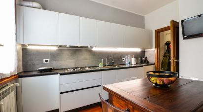 Apartment 7 rooms of 170 m² in Cengio (17056)