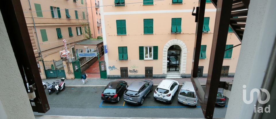 Appartamento 6 locali di 90 m² a Genova (16129)