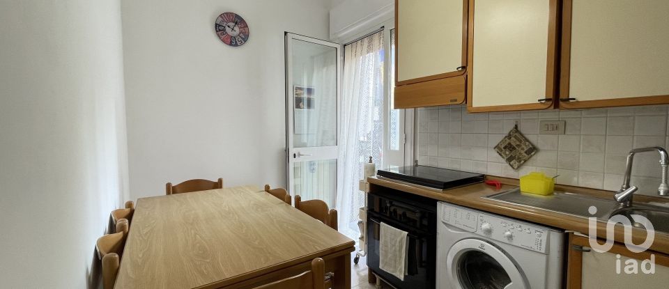 Three-room apartment of 58 m² in Diano Marina (18013)