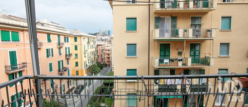 Appartamento 6 locali di 110 m² a Genova (16154)