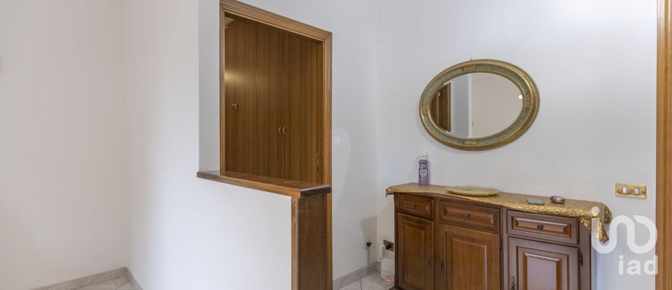 Apartment 0 rooms of 124 m² in Falconara Marittima (60015)