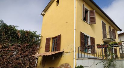 Village house 6 rooms of 136 m² in Cortiglione (14040)