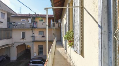 Town house 4 rooms of 151 m² in Seregno (20831)