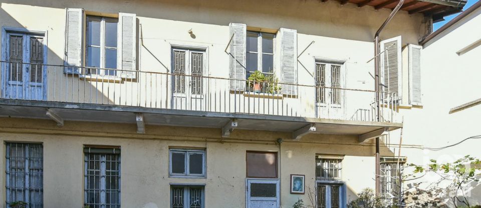 Town house 4 rooms of 151 m² in Seregno (20831)