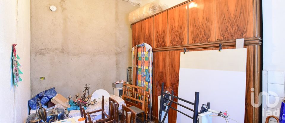 Town house 4 rooms of 151 m² in Seregno (20831)