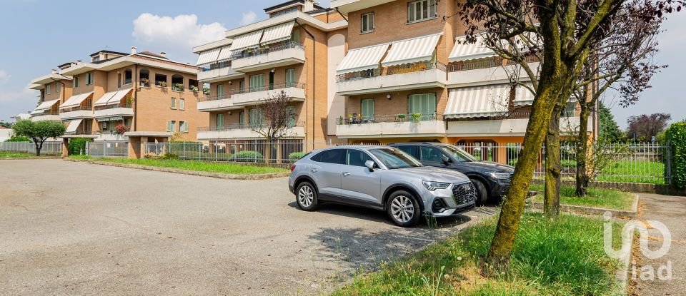 Quadrilocale di 60 m² a Cesano Maderno (20811)