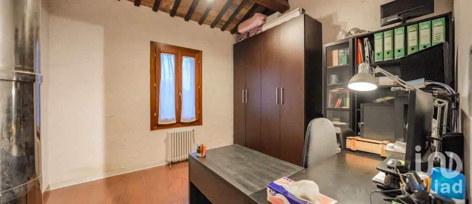 Casa 6 locali di 254 m² in Ostellato (44020)