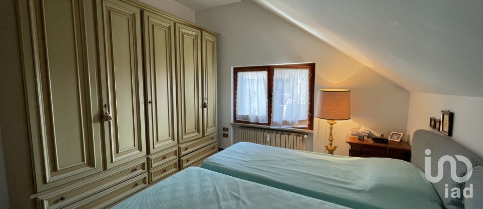 Three-room apartment of 70 m² in Borghetto Santo Spirito (17052)