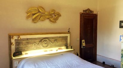 Hotel 4 rooms of 115 m² in Sansepolcro (52037)