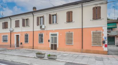 Casa indipendente / Villa 5 locali di 140 m² in Ostellato (44020)