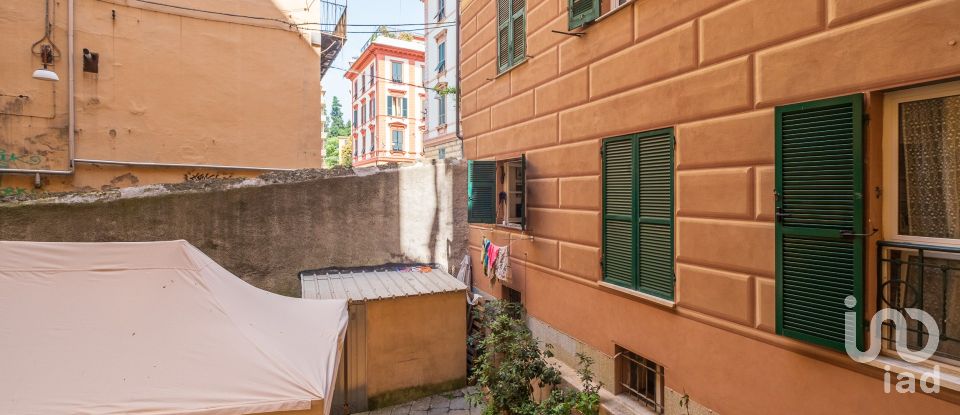 Appartamento 0 locali di 98 m² a Genova (16122)