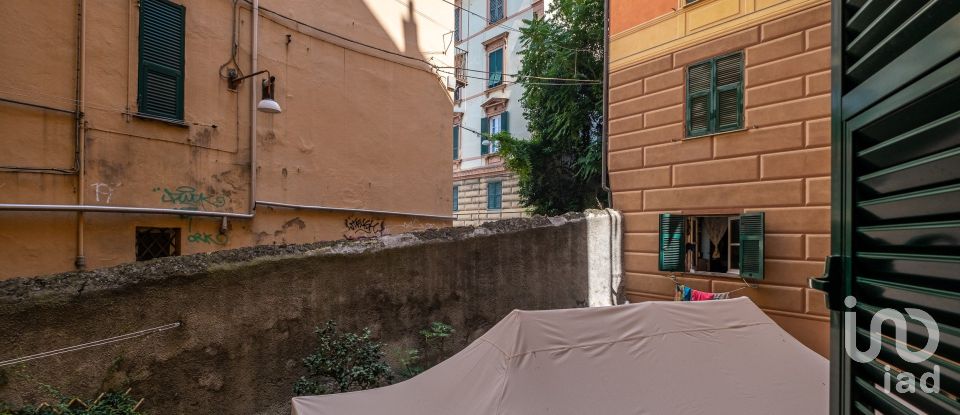 Appartamento 0 locali di 98 m² a Genova (16122)