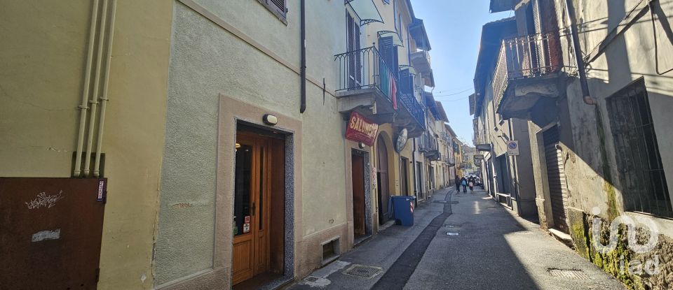 Shop / premises commercial of 150 m² in Rivarolo Canavese (10086)