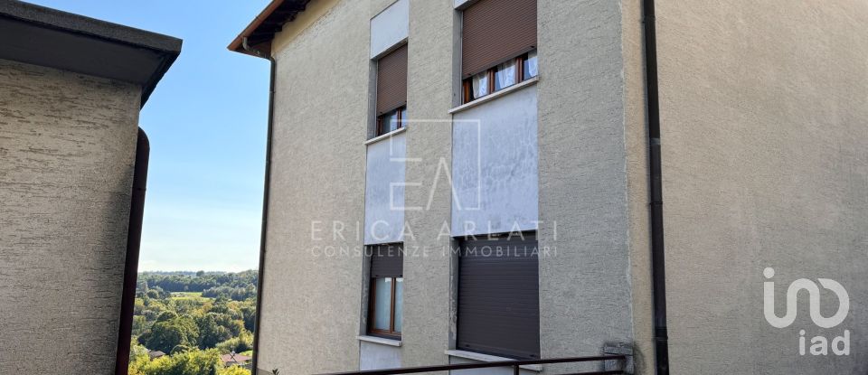 Four-room apartment of 90 m² in Uggiate-Trevano (22029)