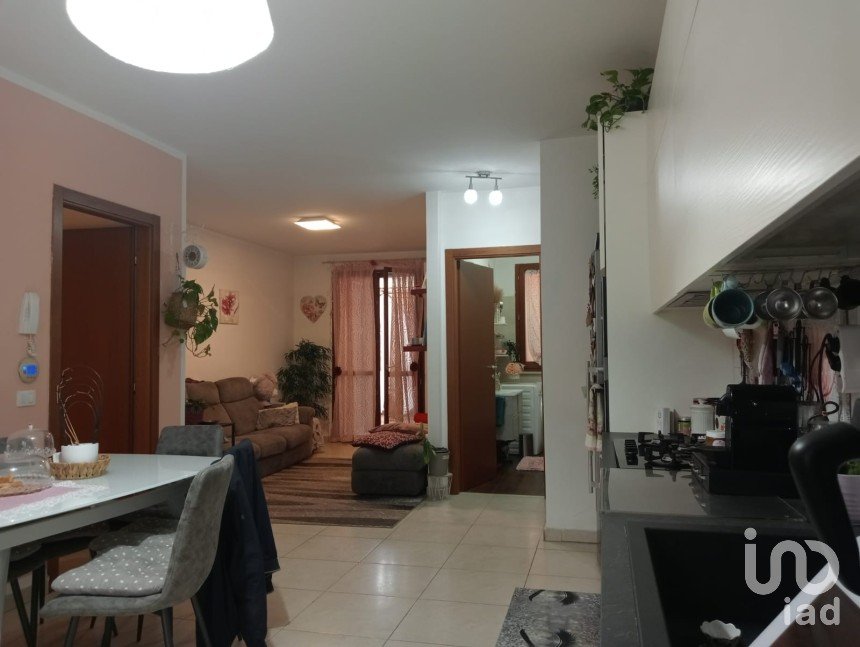 Bilocale di 65 m² a Monte Porzio (61040)