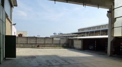 Capannone di 800 m² in Vercelli (13100)