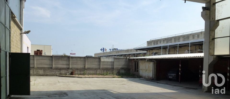 Warehouse of 800 m² in Vercelli (13100)