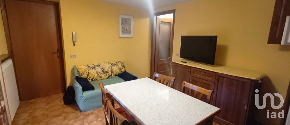 Two-room apartment of 50 m² in Monastero di Lanzo (10070)