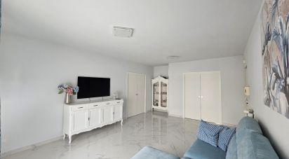 Trilocale di 175 m² a Roseto degli Abruzzi (64026)