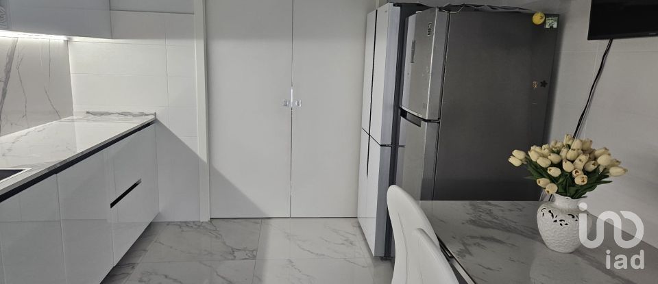 Trilocale di 175 m² a Roseto degli Abruzzi (64026)