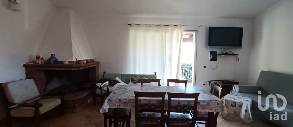 Farm 5 rooms of 160 m² in Olbia (07026)