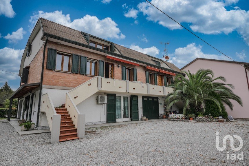 Casa 10 locali di 270 m² in Portomaggiore (44015)