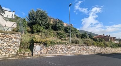 Land of 400 m² in Toirano (17055)