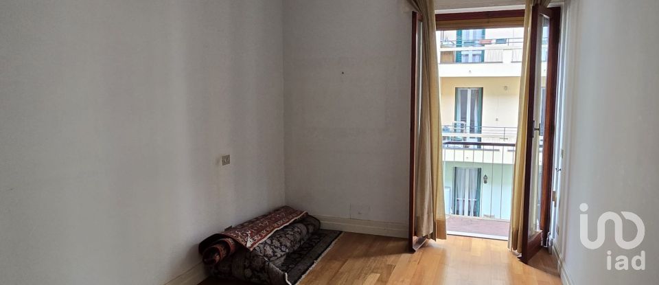 Appartamento 5 locali di 90 m² a Genova (16127)