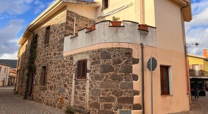 Casa indipendente / Villa 4 locali di 180 m² in Seneghe (09070)