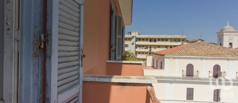 Apartment 7 rooms of 132 m² in Anzio (00042)