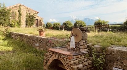 Casa indipendente / Villa 5 locali di 200 m² in Bajardo (18031)