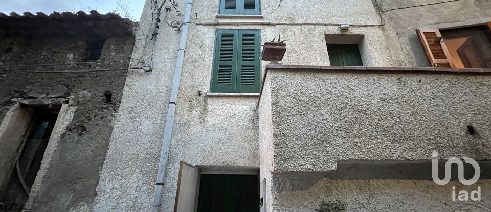 Casa di paese 4 locali di 54 m² in - (87030)