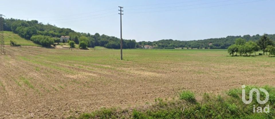 Terreno agricolo di 102.869 m² in Montegalda (36047)