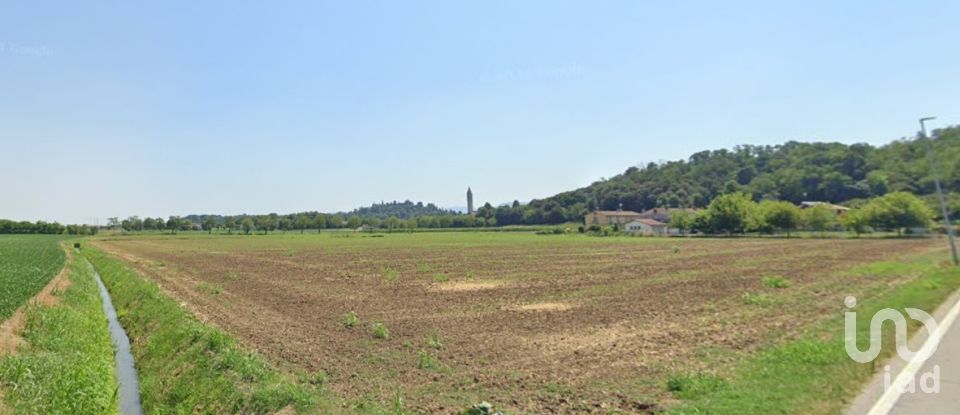 Agricultural land of 102,869 m² in Montegalda (36047)