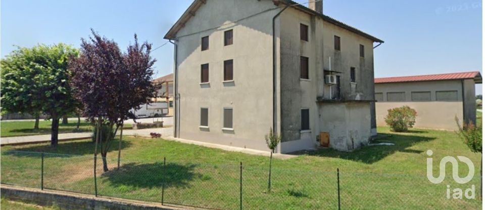 Terreno agricolo di 102.869 m² in Montegalda (36047)