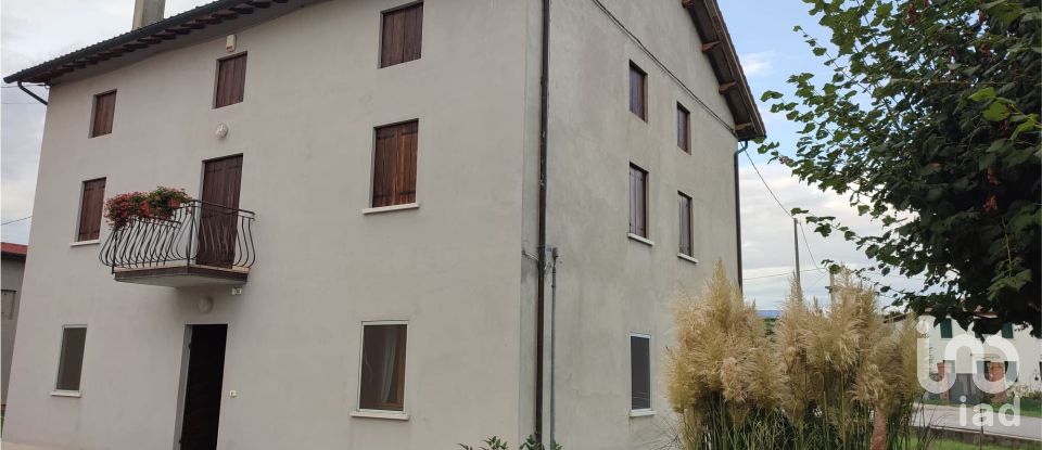 Terreno agricolo di 102.869 m² in Montegalda (36047)