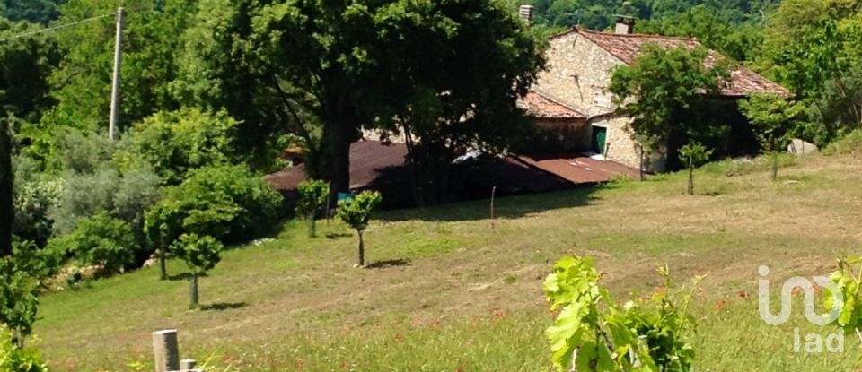 Terreno di 200.000 m² in Barbarano Vicentino (36048)