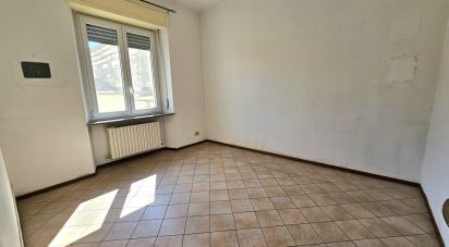 Building 4 rooms of 72 m² in Casale Monferrato (15033)