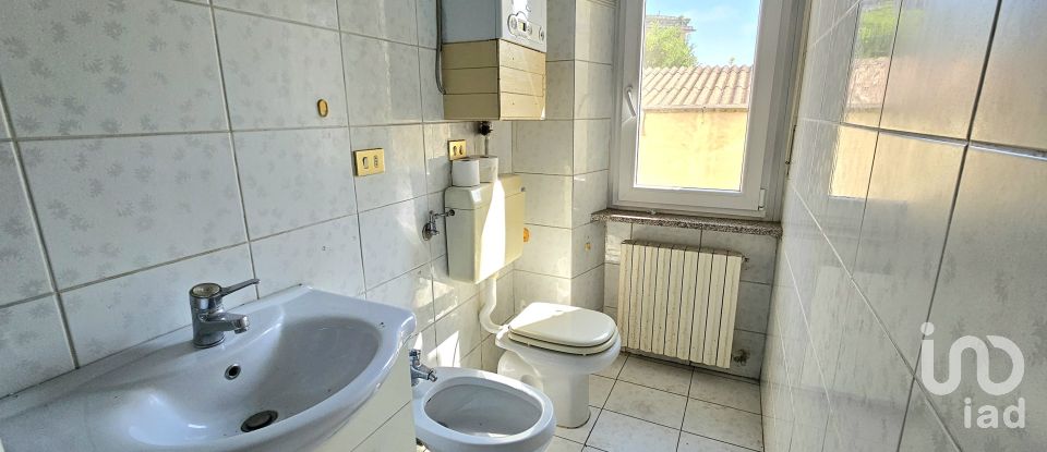 Palazzo / Stabile 4 locali di 72 m² a Casale Monferrato (15033)