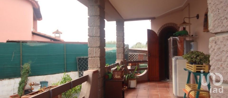 Town house 10 rooms of 300 m² in Villa San Pietro (09050)