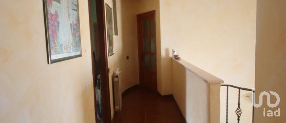 Town house 10 rooms of 300 m² in Villa San Pietro (09050)