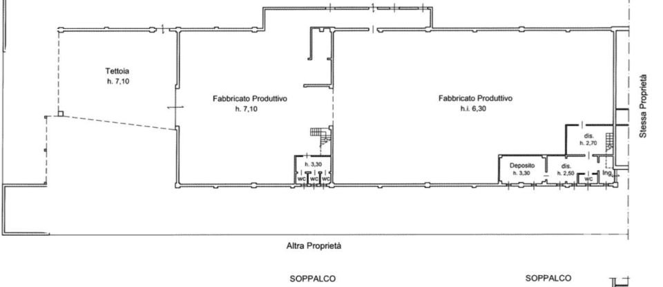 Capannone di 800 m² in Vercelli (13100)