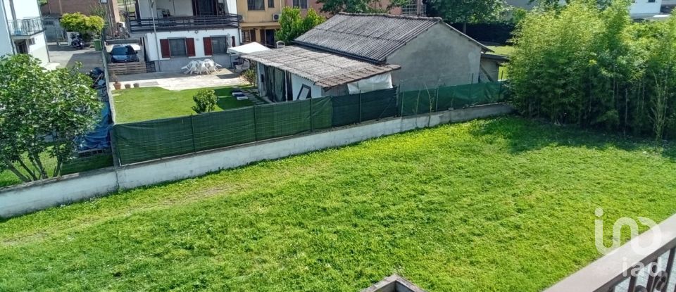 Town house 14 rooms of 320 m² in Alessandria (15122)