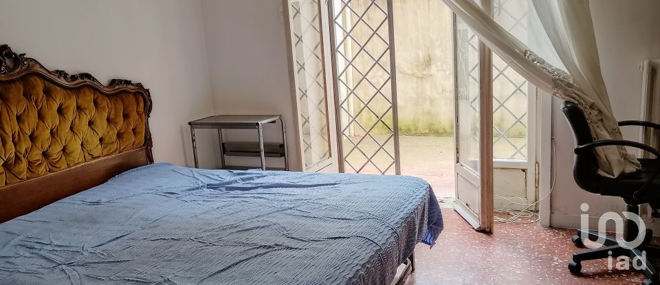 Appartamento 0 locali di 65 m² a Roma (00163)