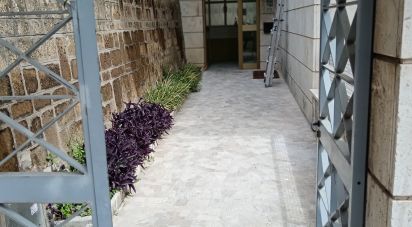 Appartamento 0 locali di 65 m² a Roma (00163)