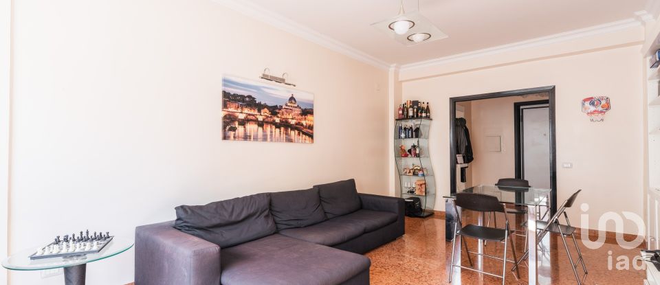 Three-room apartment of 102 m² in Roma (00147)