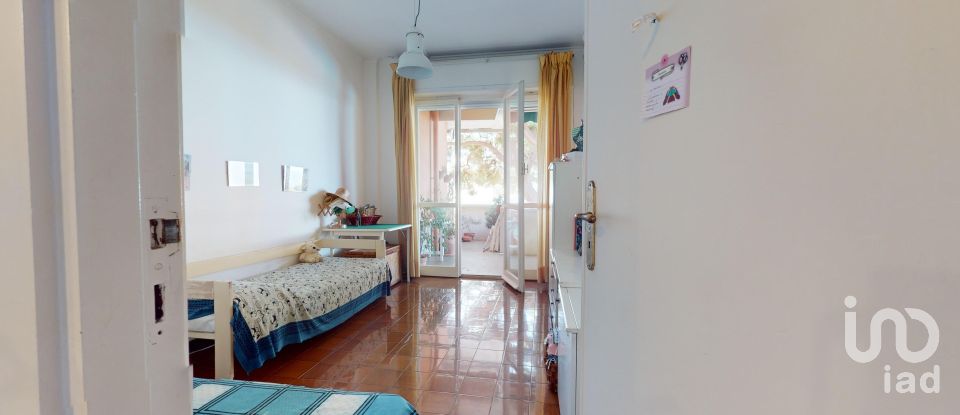 Appartamento 5 locali di 119 m² a Arenzano (16011)