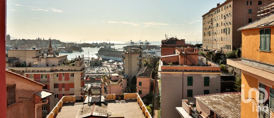 Loft 5 rooms of 90 m² in Genova (16127)